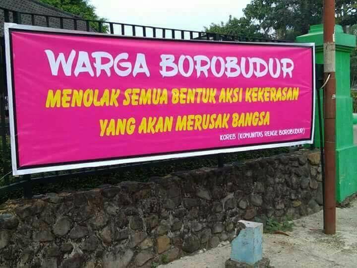 Lucu Tapi Tegas, Spanduk Warga Tolak Aksi FPI di Candi Borobudur