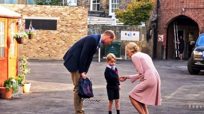 Hari Pertama Masuk Sekolah, Pangeran George Diantar Pangeran William