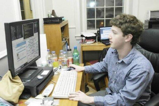 Kekayaan Facebook Melebihi Semua Kas Keuangan Pemerintah Indonesia