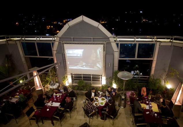 melihat restoran kelas menengah-bawah di gaza,palestina