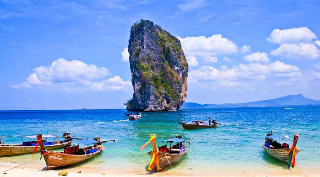 Inilah 7 Pantai Terindah di Dunia