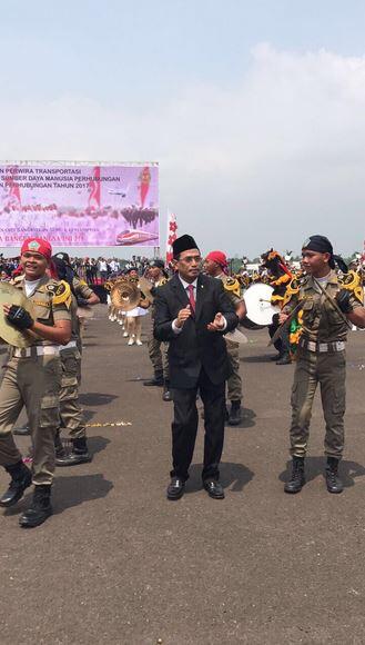 Menhub Tinjau Infastruktur Transportasi di NTT dan NTB