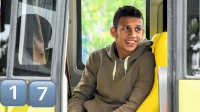 Ezra Walian Diminta Netizen Rayu Manajamen Almere City Gaet Egy Maulana Vikri