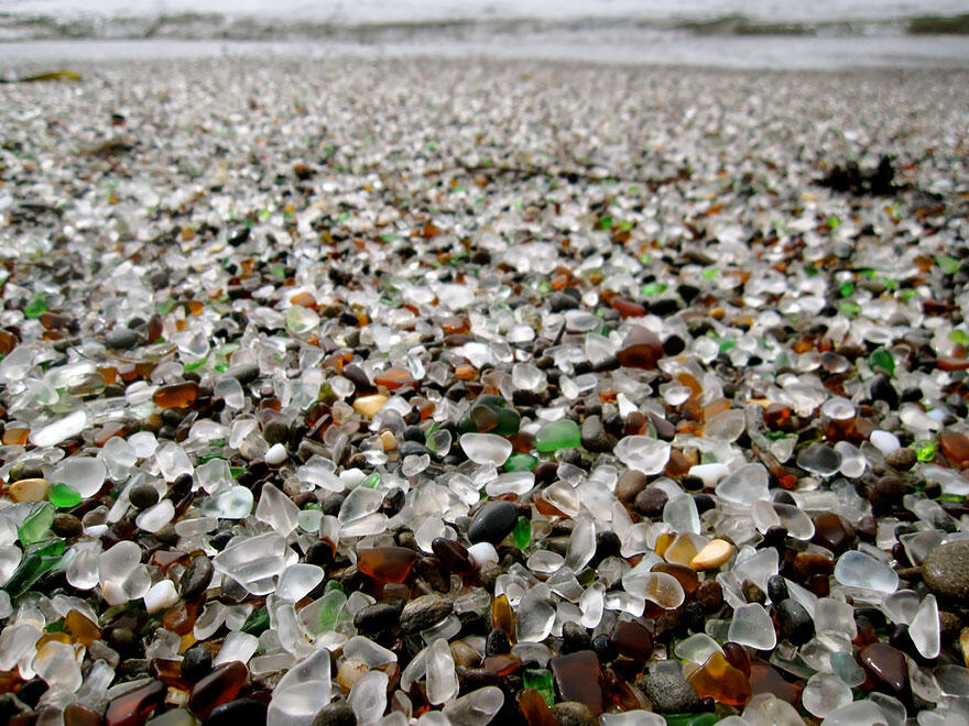 Pantai Langkah Unik Indah di Dunia