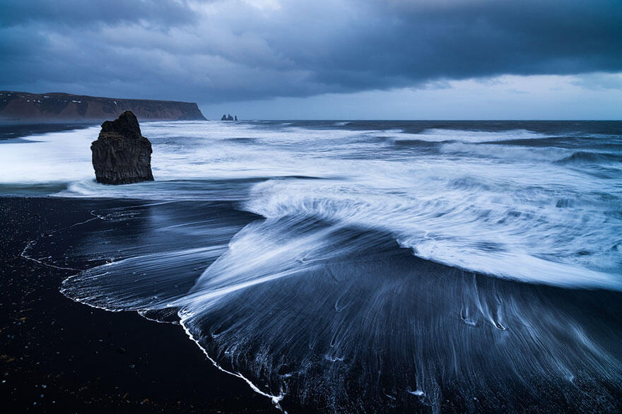 Pantai Langkah Unik Indah di Dunia