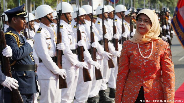 Sah! Halimah Yacob Presiden Perempuan Pertama Singapura