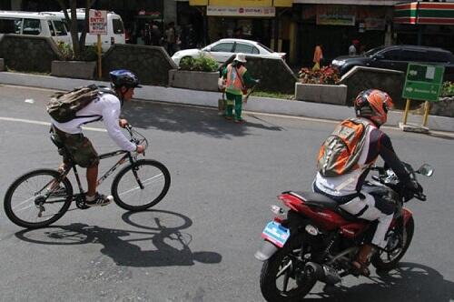Bukan Cuma Jakarta, Kota Ini Juga Berencana Melarang Sepeda Motor