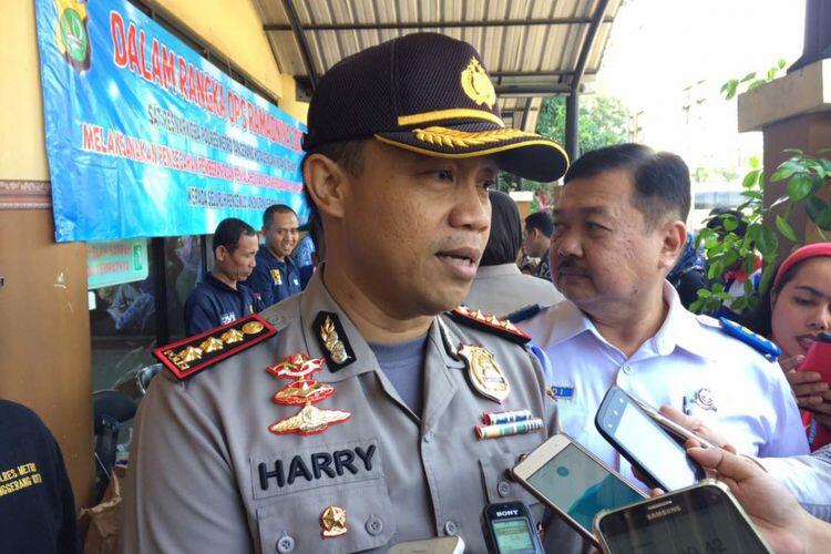 Heroik Gan !! Polwan Ini Kendarai Motor Sendirian untuk Jebak Perampok di Jalan