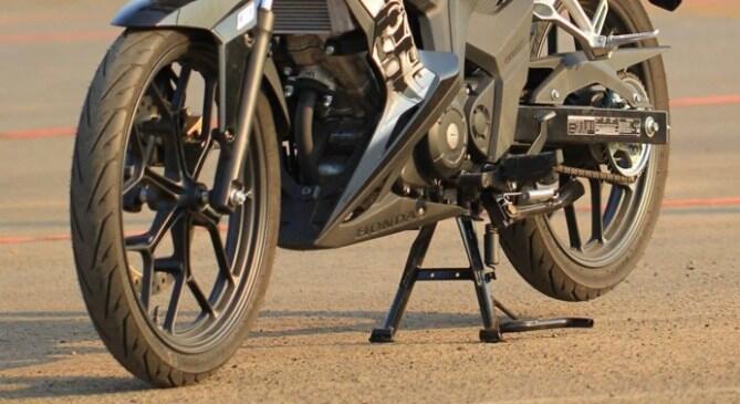 Resiko Motor Selalu Standart Samping