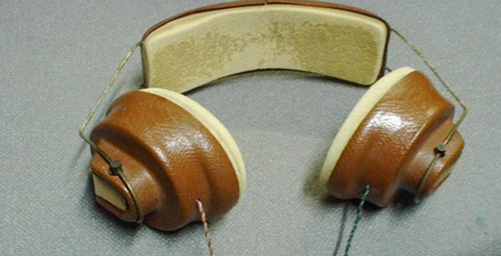 Ternyata Headphone Pertama Diciptakan Bukan untuk Masyarakat Biasa Gan!