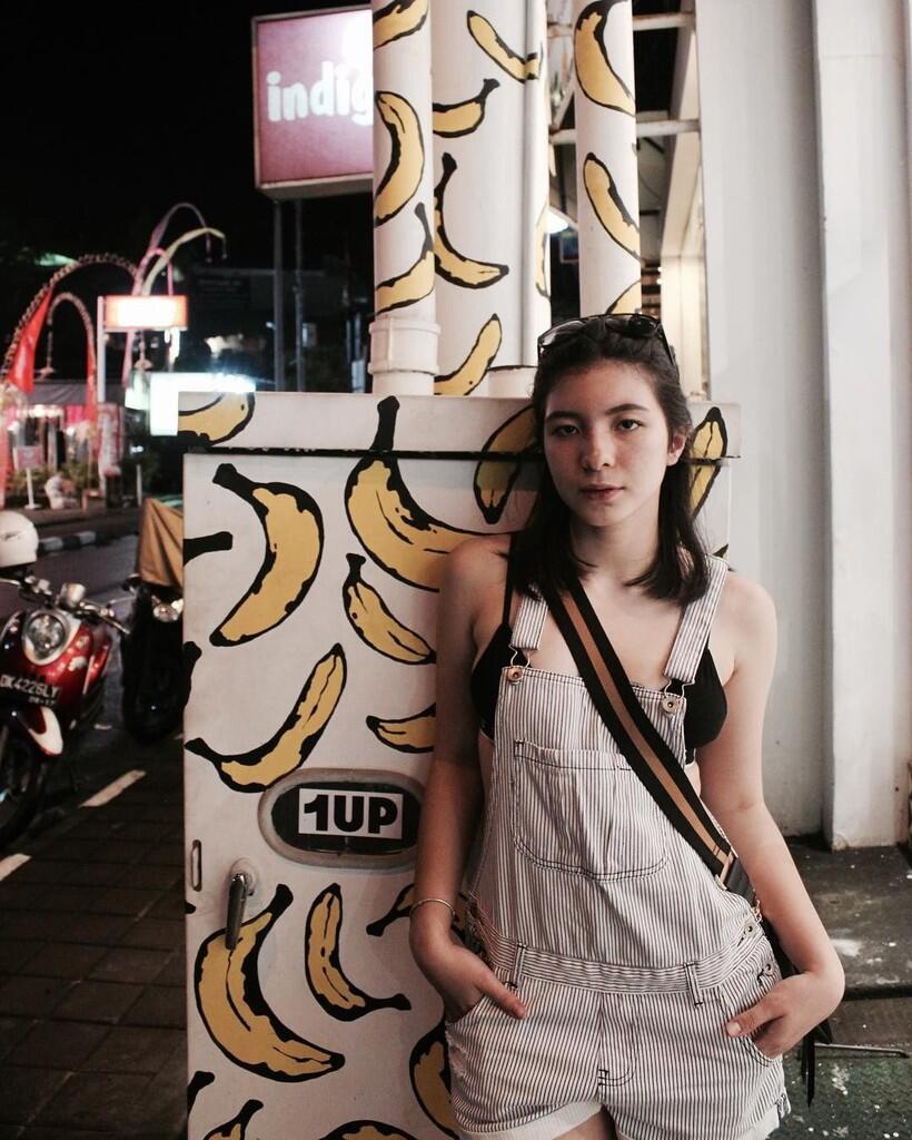 14 Potret Shaloom Razade, Putri Cantik Wulan Guritno