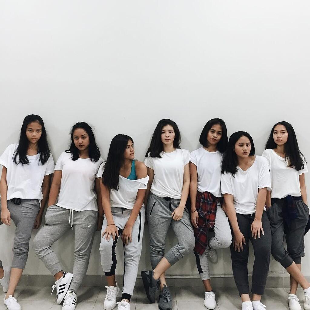 14 Potret Shaloom Razade, Putri Cantik Wulan Guritno