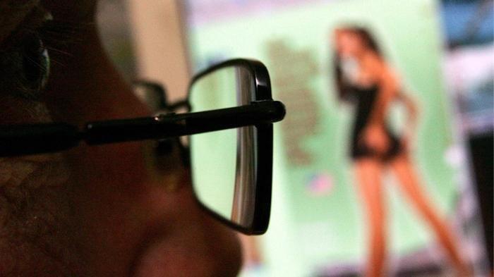 Pilot Dituding Rekam dan Potret Adegan Seksual Para Pramugari