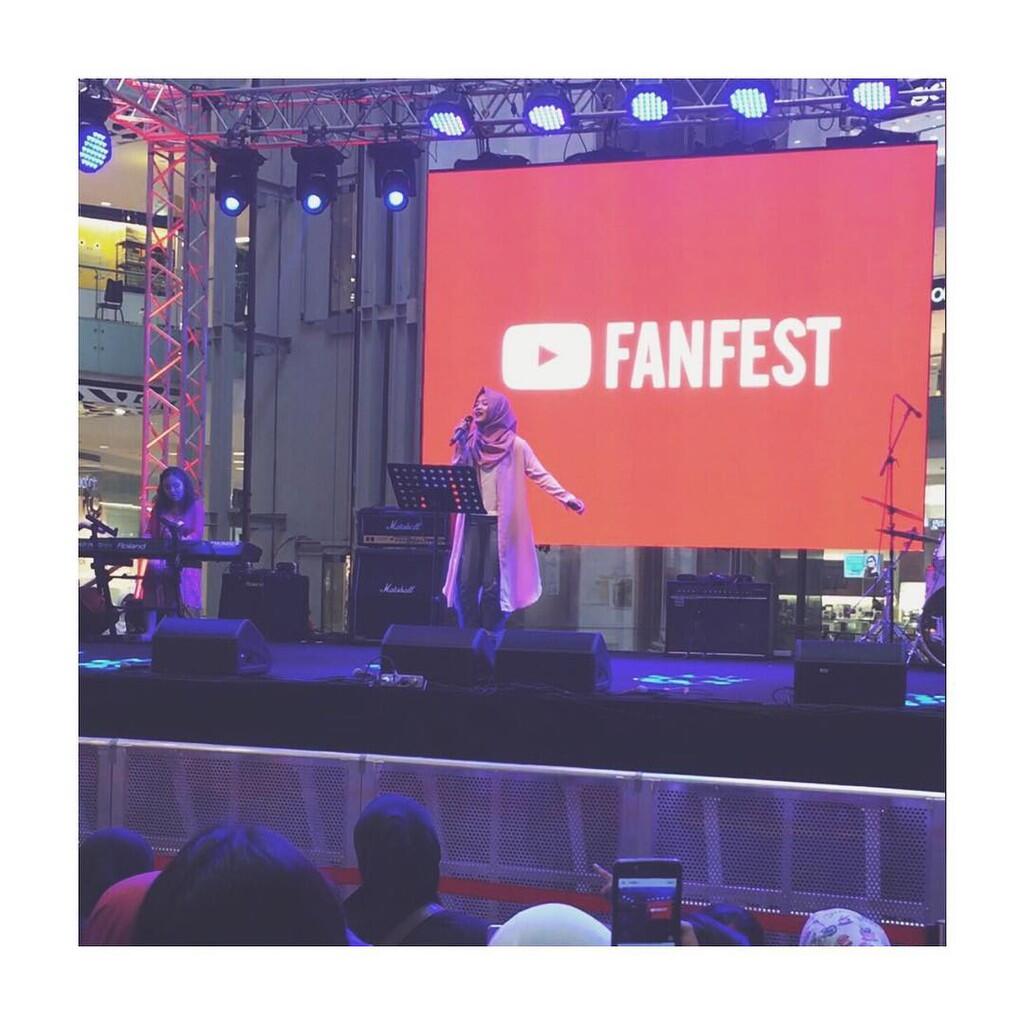 9 Potret Putri Delina, Anak Sule yang Juga Bersuara Merdu