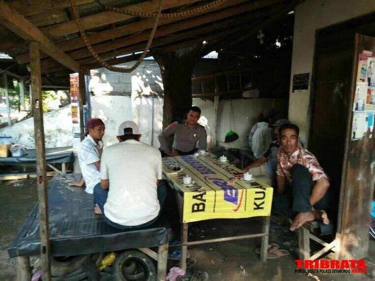 5 Hal Yang Terjadi Di Warung Merupakan Aktivitas Warga Bersosialisasi