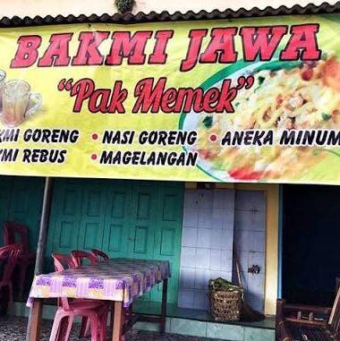 Nama rumah makan kocak ini bikin nafsu ketawamu meledak-ledak