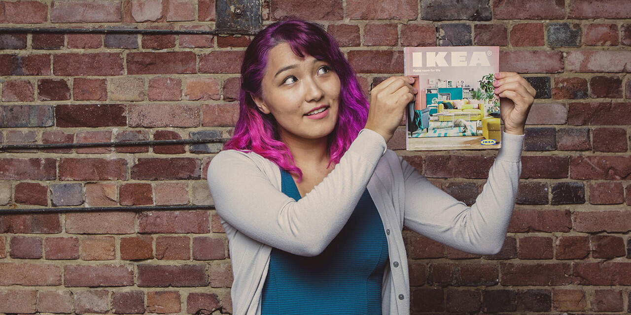 "Kaltalog Manusia" Wanita ini mengingat semua 328 halaman katalog IKEA