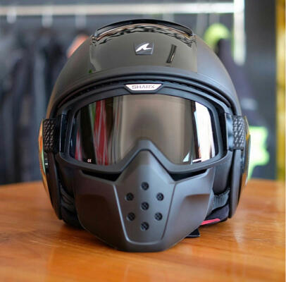 Terjual NEW Original Shark helmet | KASKUS