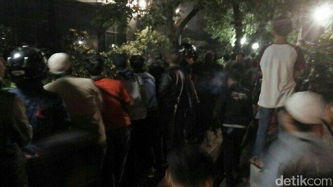 Polisi Tangkap 5 Provokator Rusuh di Depan LBH Jakarta