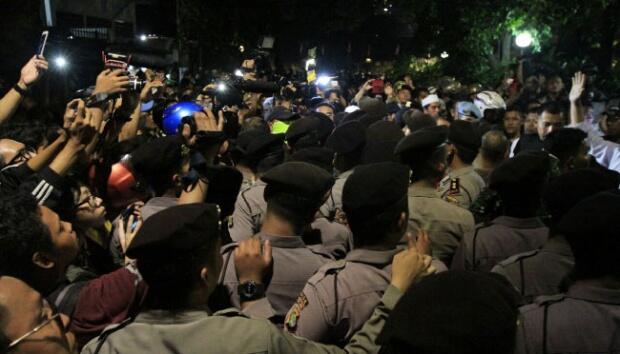 YLBHI: Jokowi Harus Ubah Kata Gebuk Yang Sering Disampaikan