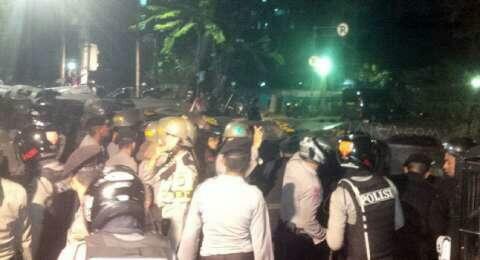 Sebagian Gerombolan Penyerang YLBHI Anggota FPI
