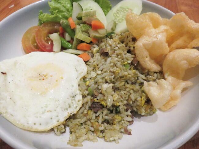 Nasi Goreng yang Sedap dengan Ragam Bumbu Unik Ada di 10 Tempat Ini