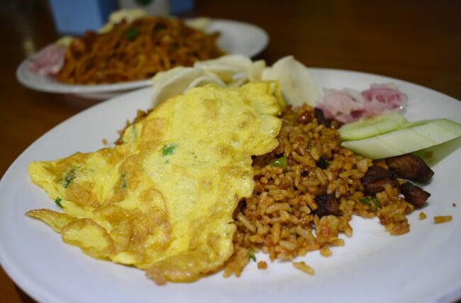 Nasi Goreng yang Sedap dengan Ragam Bumbu Unik Ada di 10 Tempat Ini