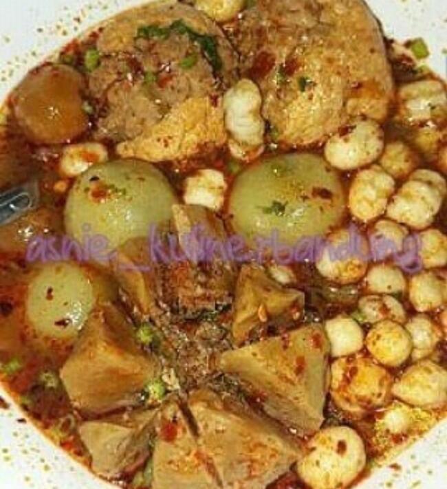 Huaah! Seblak Lovers Harus Cicip 9 Seblak Super Pedas di Sini