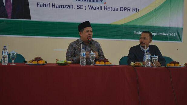 Kritik Cuitan Mahfud MD Soal Koruptor, Fahri: Dia Tak Lebih Bersih