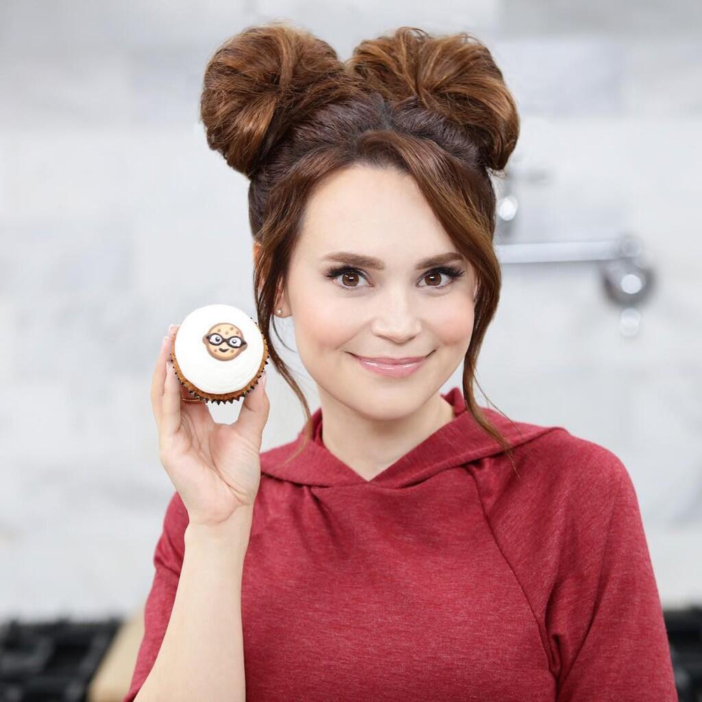 Rosanna Pansino, YouTubers Cantik nan Menggemaskan