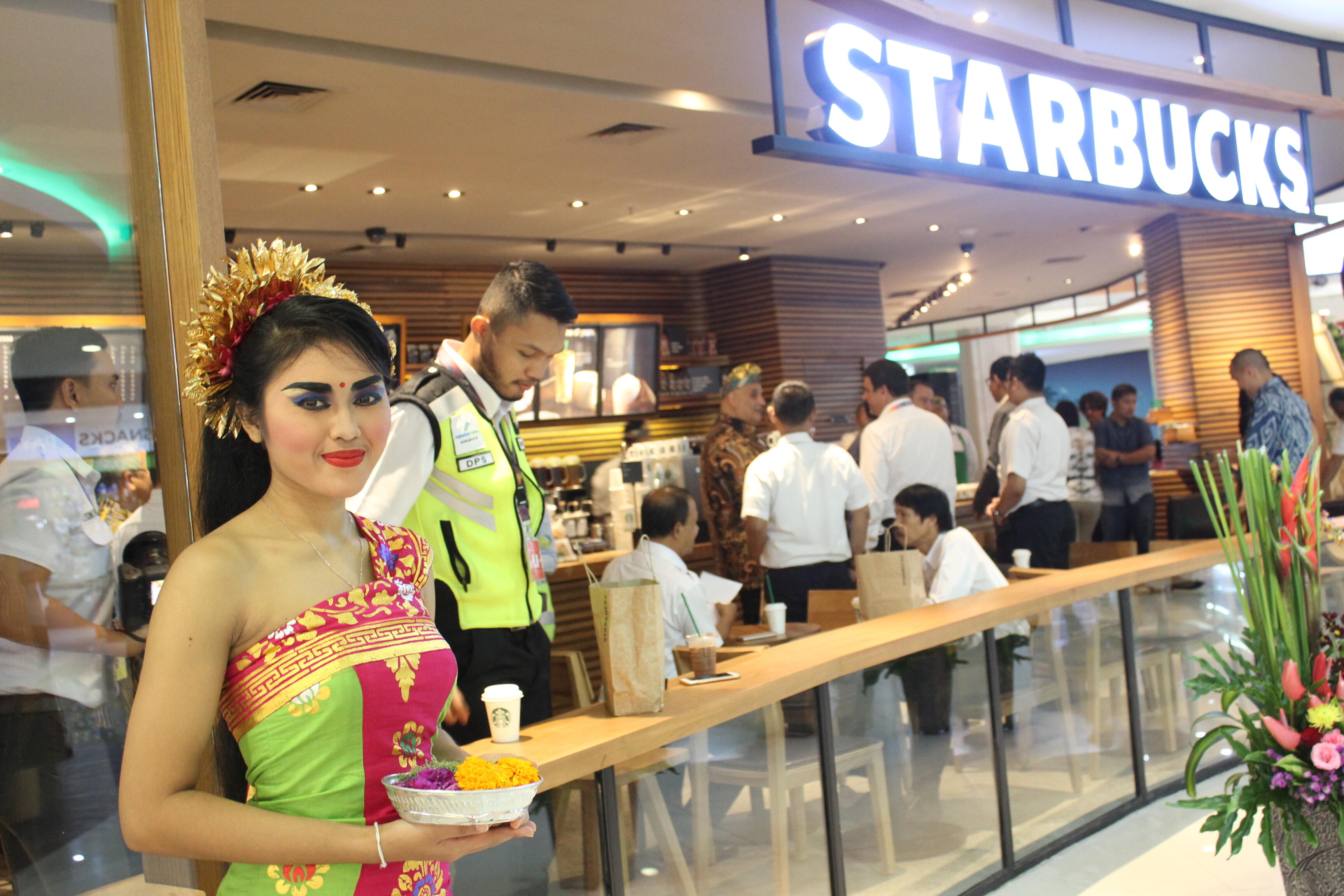 Menyajikan Rasa Indonesia di Gerbang Pulau Dewata