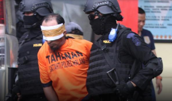Polisi: Terduga Teroris Cirebon Berbaiat ke ISIS