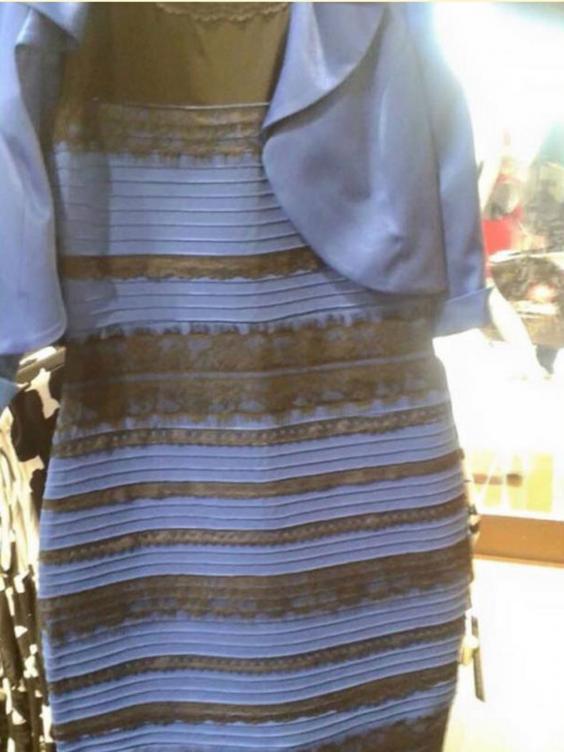 Gan dress ini warna nya apa? (70%) salah menjawab. (The Dress), Foto viral