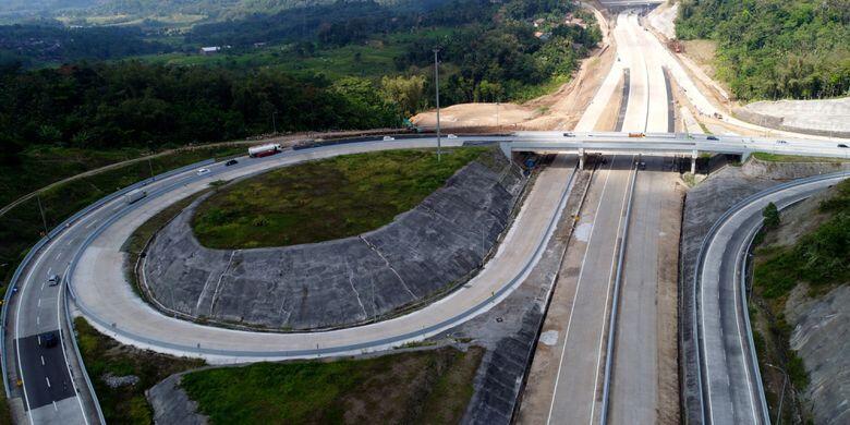 Jokowi Resmikan Tol Terindah se-Indonesia