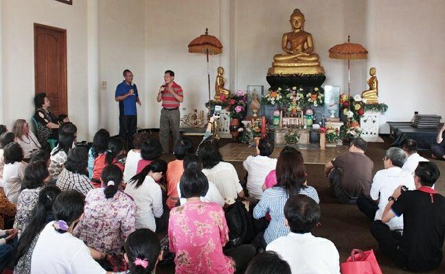 Mantan Menteri Pariwisata Malaysia Kagum dengan Umat Buddha Temanggung
