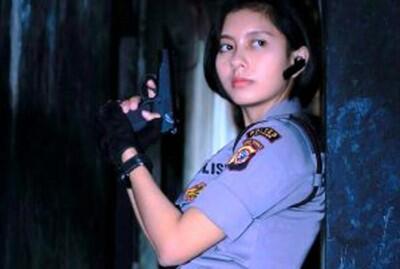 Polwan Cantik: Saya Menunggu Pria Gagah dan Pemberani