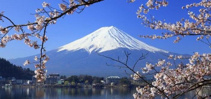 Tempat Wisata Penuh Tantangan Di Jepang! (Berani kesini, Gan?)