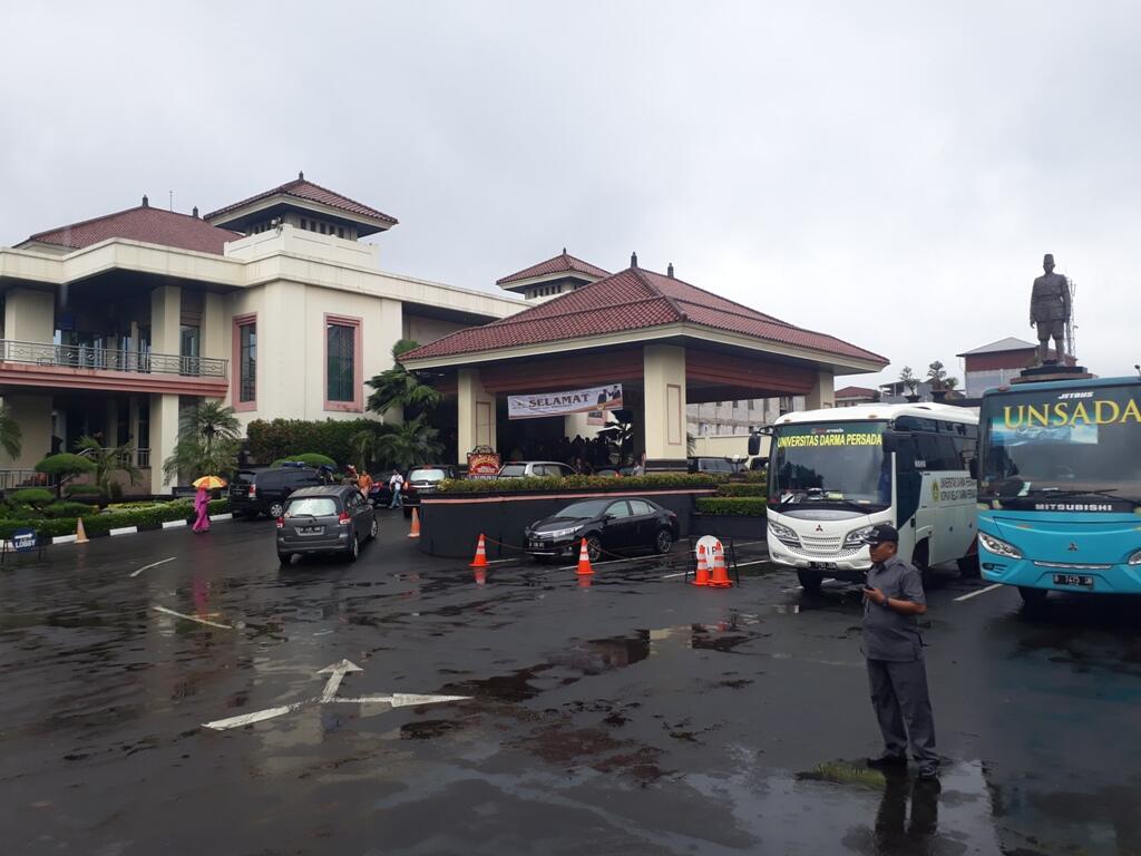 Tak Ada Konsolidasi Akbar di Balai Sudirman