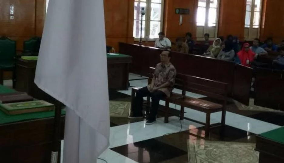 Sidang, Ramadhan Pohan Sebut Nama SBY Dan Siap Sumpah Pocong