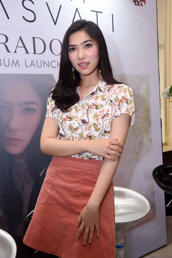 Isyana Sarasvati Merilis Album Paradox