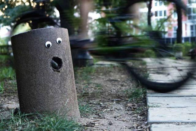 Googly Eyes Bisa Membuat Sesuatu Jadi Hidup 