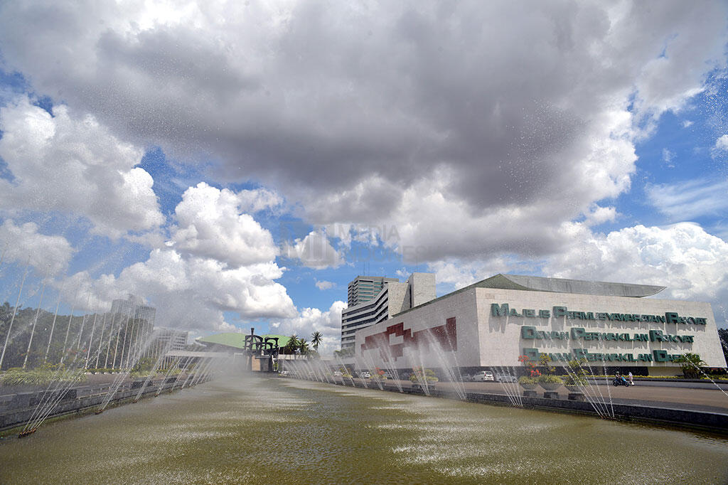 DPR-Kepolisian Berkoordinasi Mengamankan Aksi 299