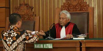 Hakim Cepi Batalkan Status Tersangka Setya Novanto
