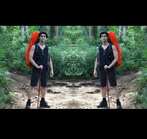 8 Pose Selfie Cowo Yang Banyak Like Di Instagram