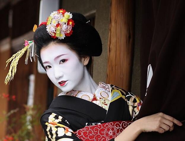 6 Fakta Tentang Geisha, Gadis Penghibur Dari Jepang