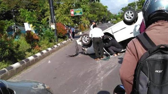 Seberapa Laris Mobil Murah Wuling?