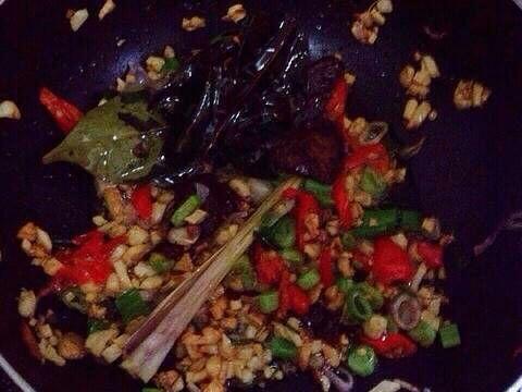 Resep Sambal Teri Kacang Yang Bikin Nagih Di Lidah