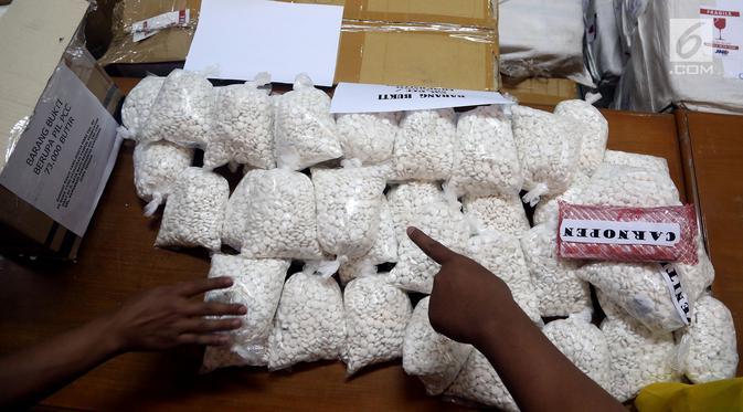 Pemilik Gudang Obat PCC Menghilang dari Sel, Polisi Saling Tuding
