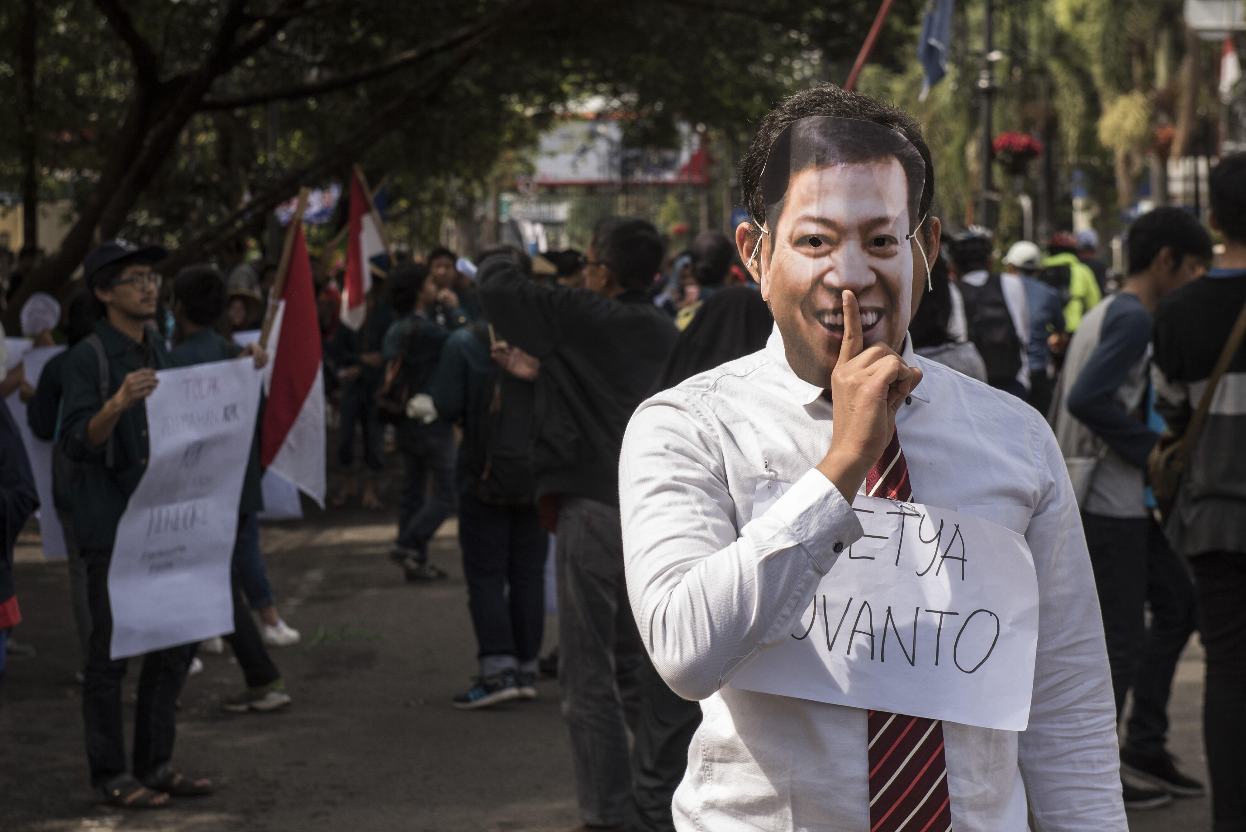 Novanto Dipertimbangkan Pindah Rumah Sakit