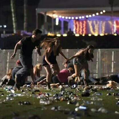 
Detik Mengerikan Festival Country Berakhir Dengan Tembakan Pembunuhan di Las Vegas